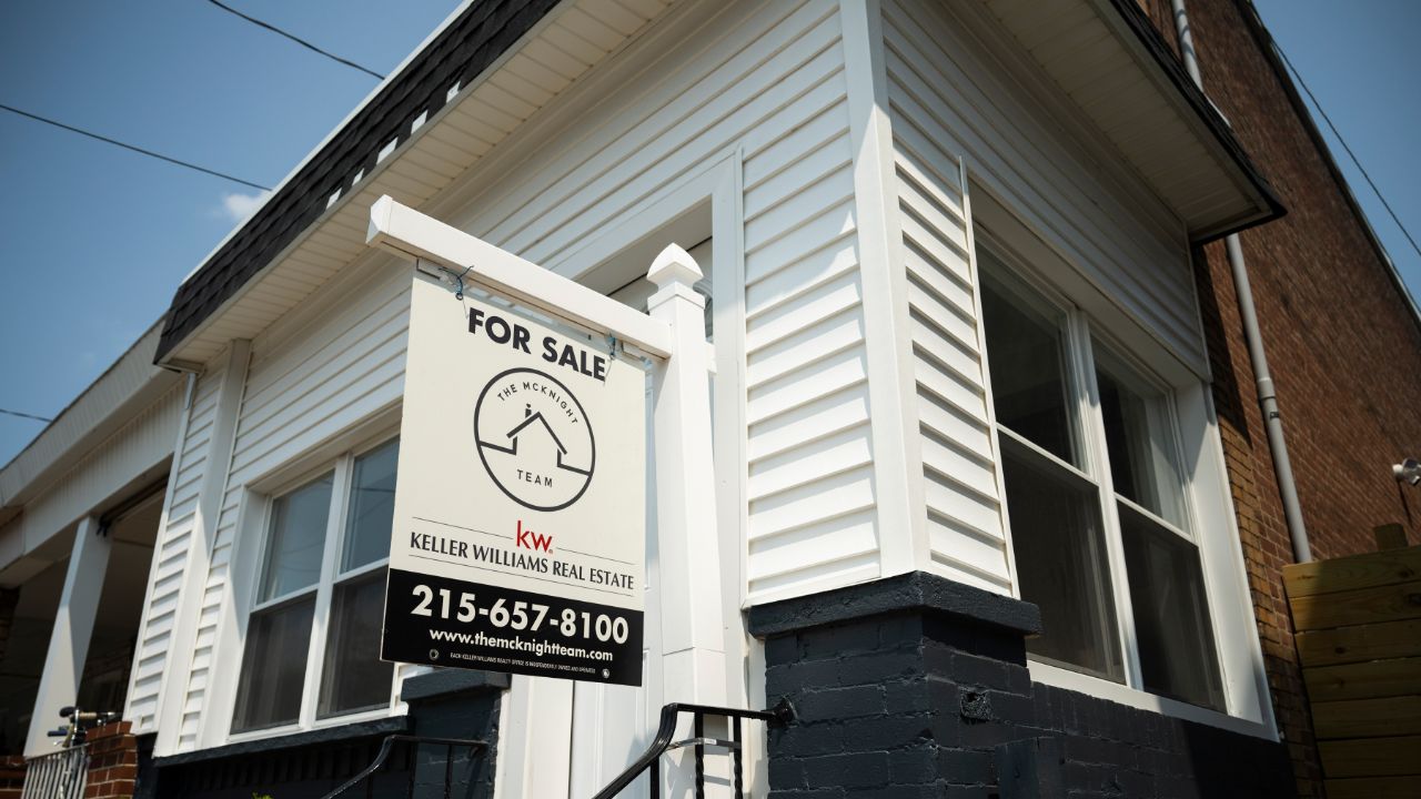 Mortgage rates tick higher for first time in weeks