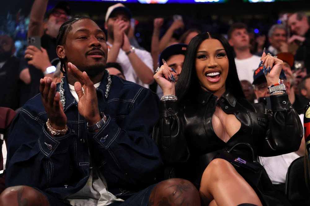 Cardi B Screams Watching Stefon Diggs’ New England Patriots Playoff Win