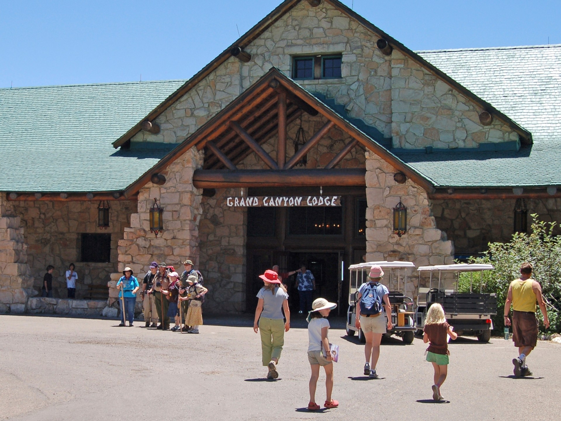 Grand Canyon Lodge destroyed in wildfire: What we know