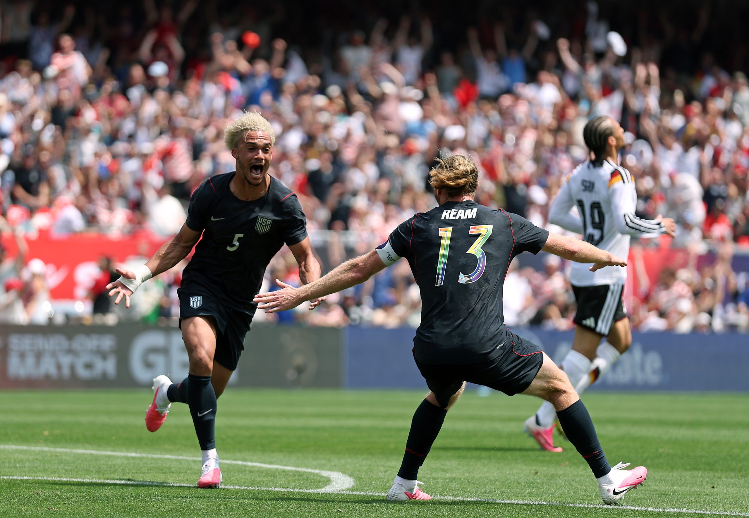 DraftKings Promo Code: Bet $5, Get $200 Instantly on Any Soccer Game This Summer
