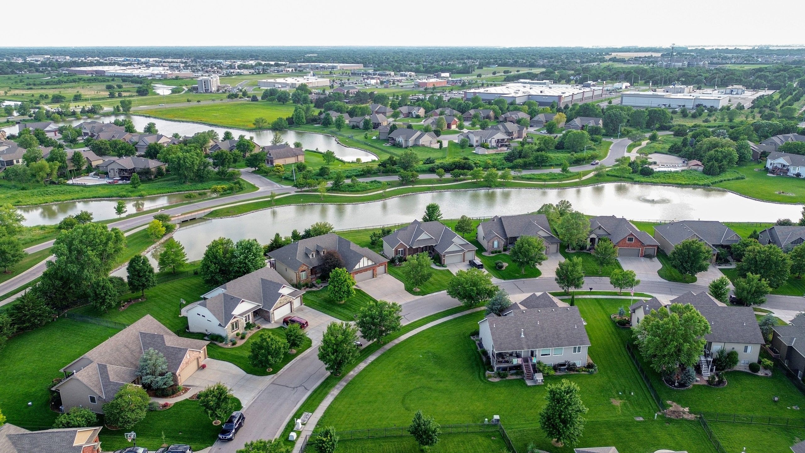 Sub-$1,000 apartments still available in select markets despite rent prices surging nationwide