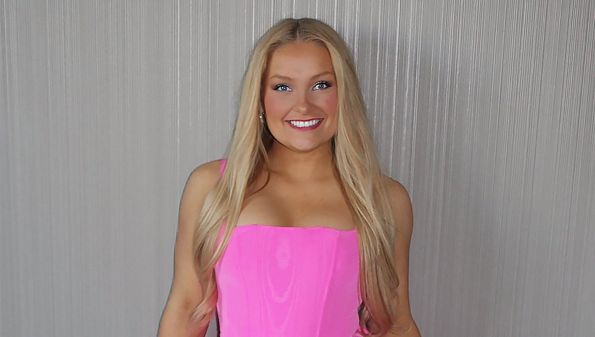 Arrest Warrant Issued for Kentucky Cheerleader After Manslaughter Charge