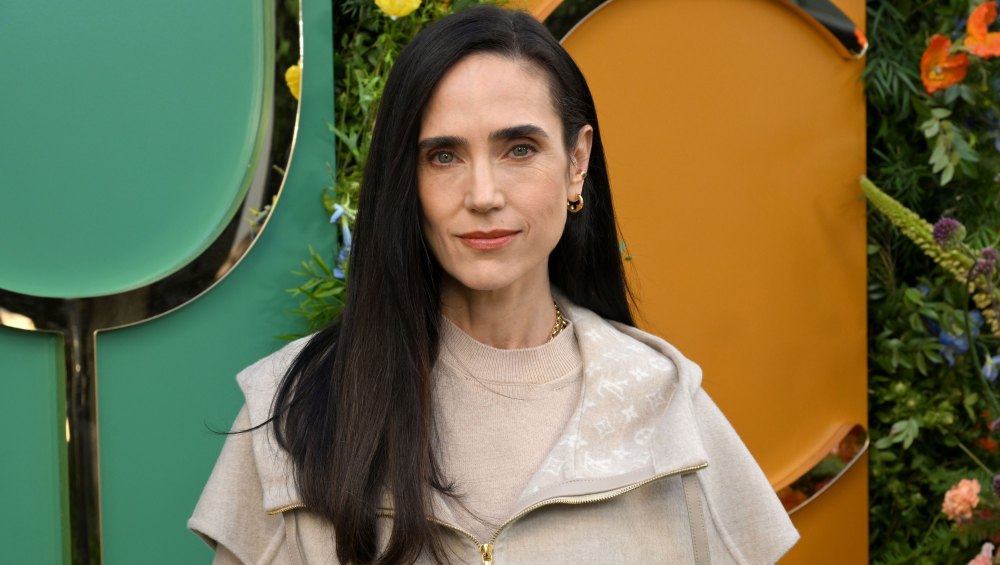 Jennifer Connelly Looks 30 Years Younger Thanks to This Age Reversal Cream