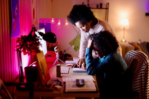 How To Push Your Kids To Be Their Best Without Pressuring Them