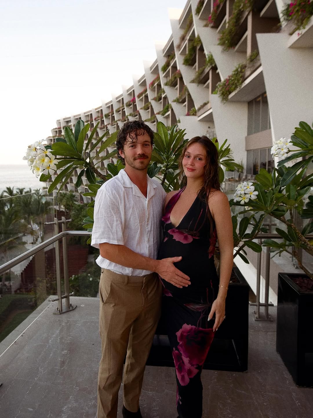 Mormon Wives’ Mikayla Matthews Balances in Heels 2 Weeks After Giving Birth