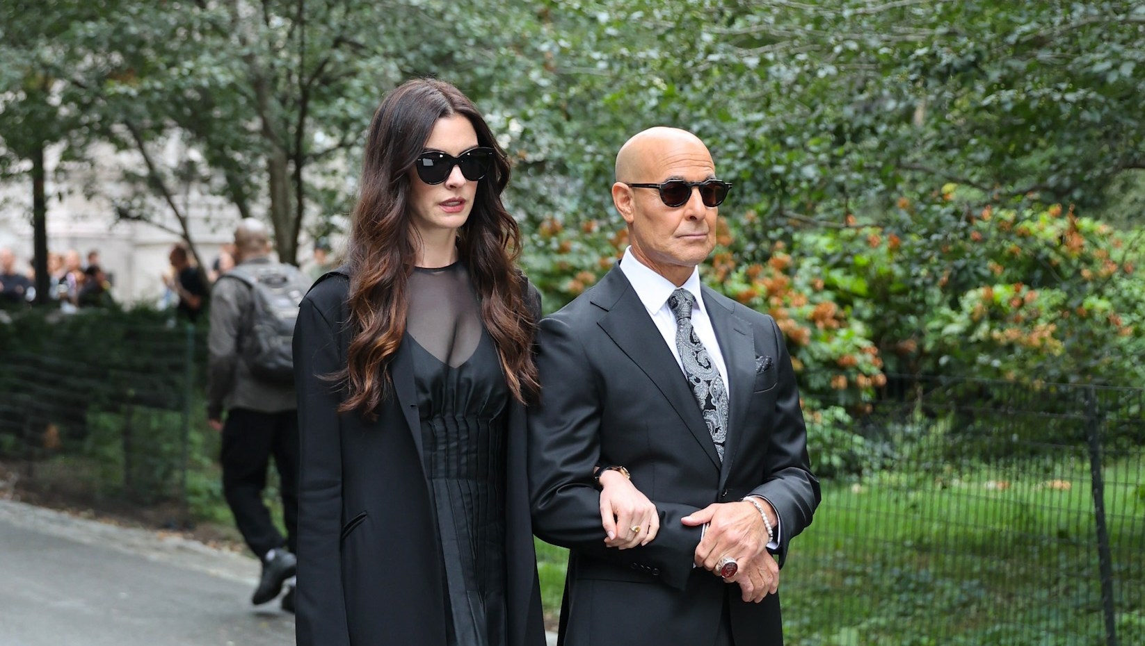 Anne Hathaway Sparks ‘Devil Wears Prada 2’ Funeral Rumors With Black Outfit