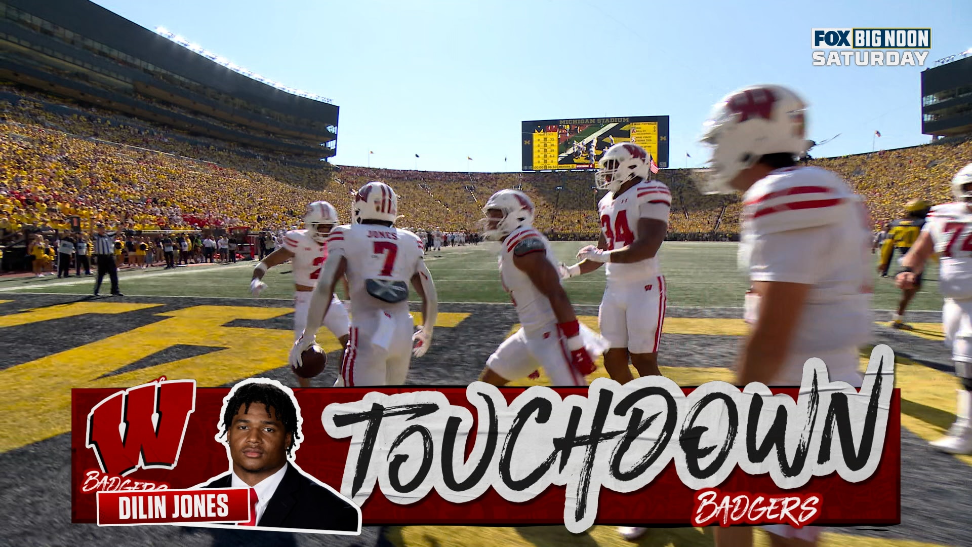 Dilin Jones scores rushing TD to give Wisconsin an early lead over Michigan