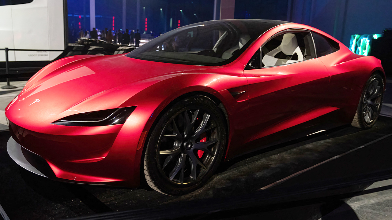 Tesla reopens Roadster reservations – but you'll need $50K