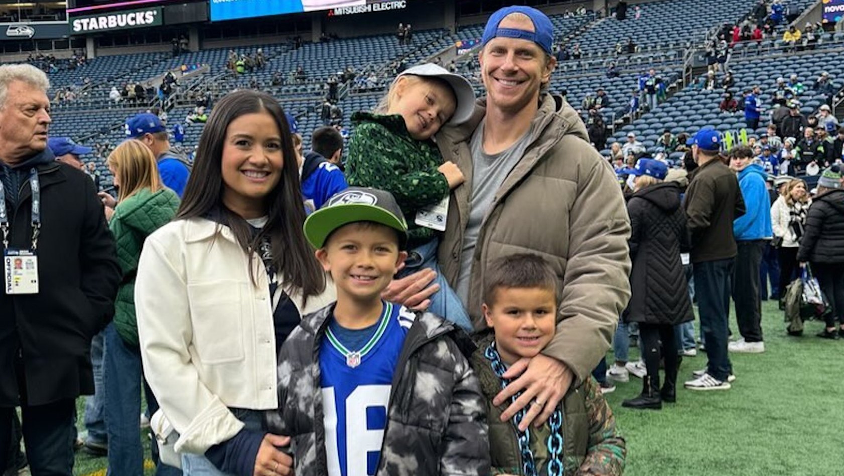 Why Sean Lowe Hopes His 3 Kids Will ‘Get Married Young’ 