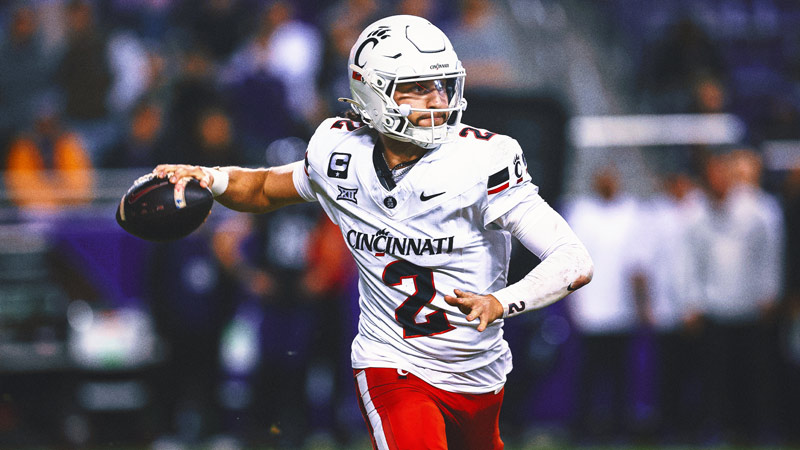 College Football Offseason Buzz: Cincinnati Suing Former QB Brendan Sorsby