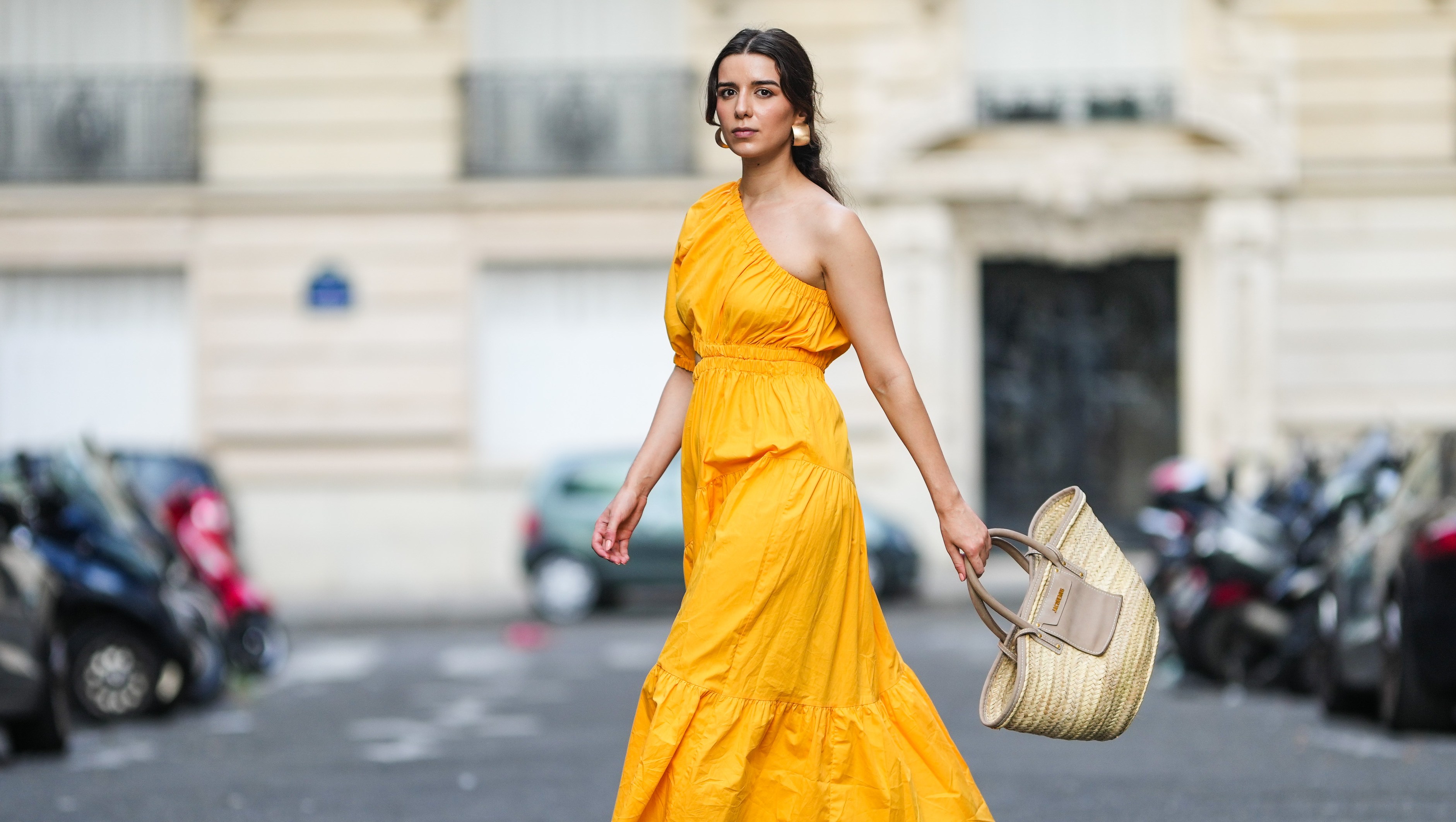 Large Bust? We Found 18 Flowy Maxi Dresses That Flatter Without Squeezing