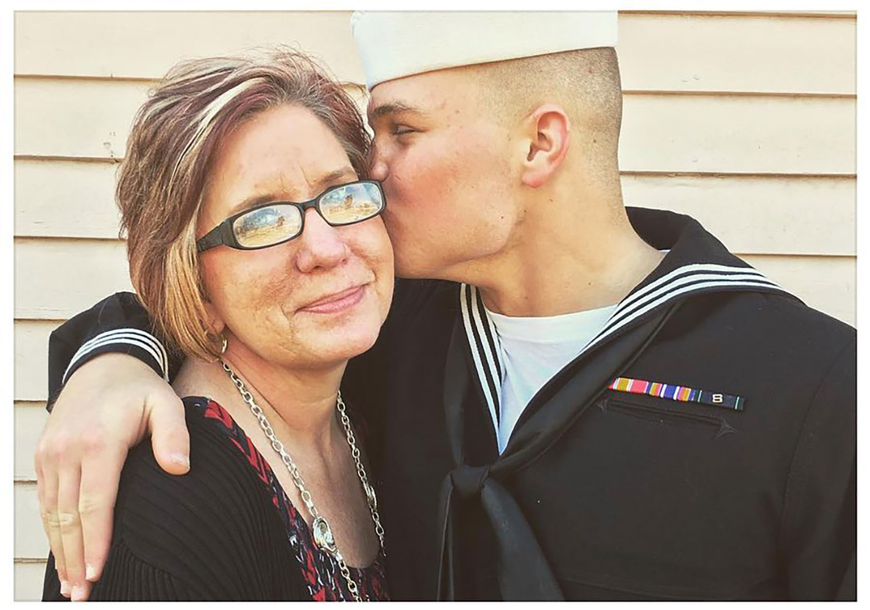 Zach Bryan Shares Heartfelt Message to His Late Mom About His Wife Samantha