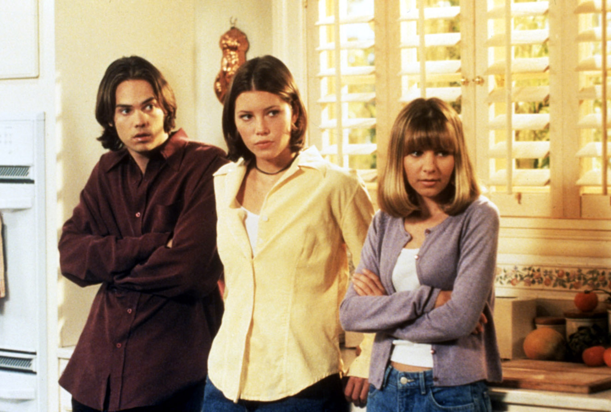 '7th Heaven' Alum Beverley Mitchell Details Colon Cancer Scare in Her 30s