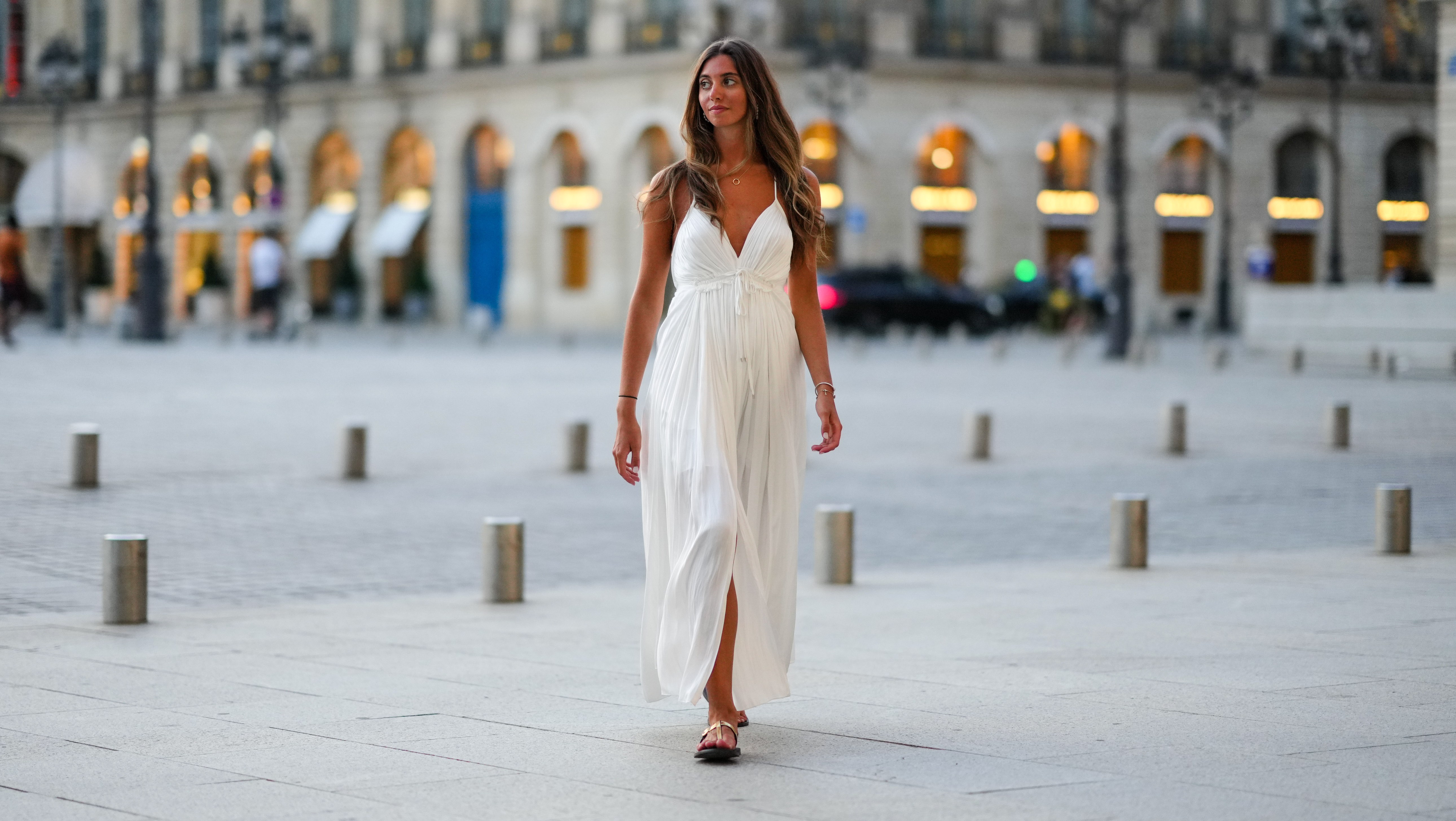 These 17 Flowy Rich Mom Sundresses Hide the 'Mommy Tummy Well' — From $5