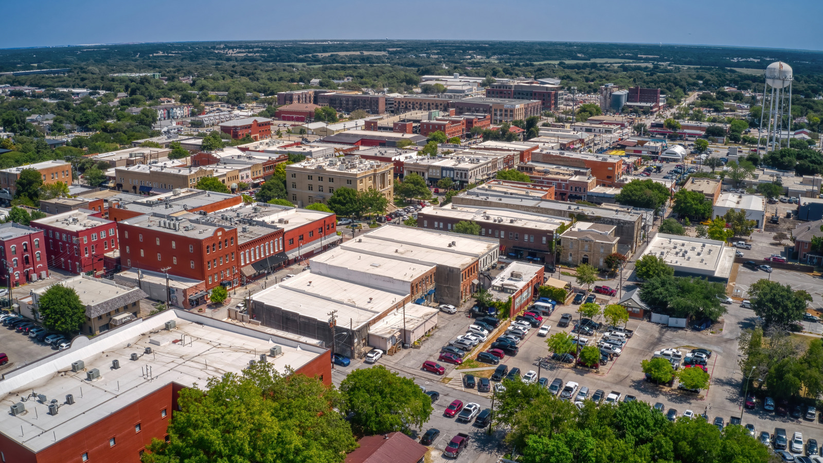 A Historic Dallas Suburb Has One Of Texas' Most Walkable Downtowns With Restaurants And Shops Galore