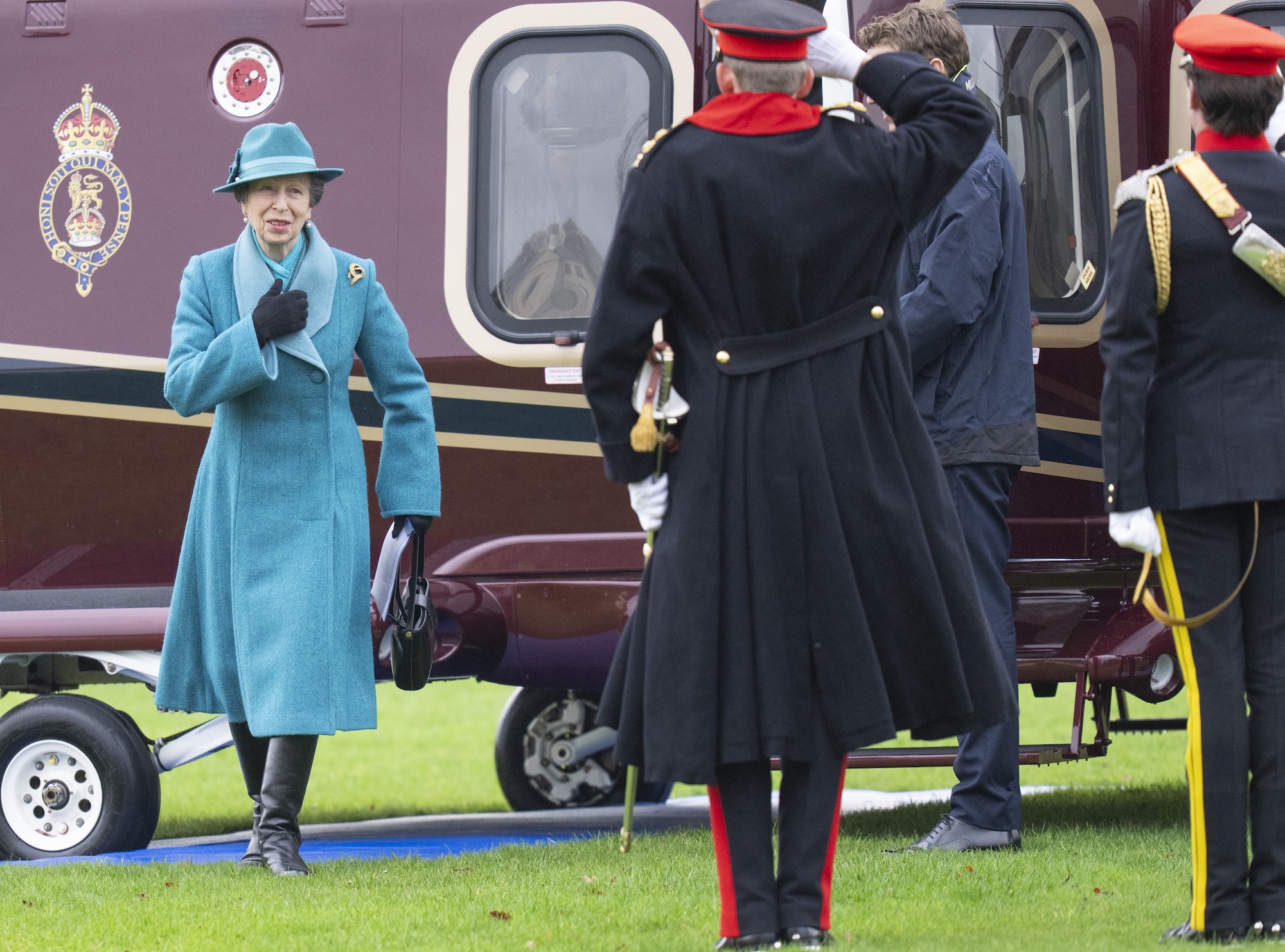 Buckingham Palace Defends Royal Family’s Use of Helicopters After Report