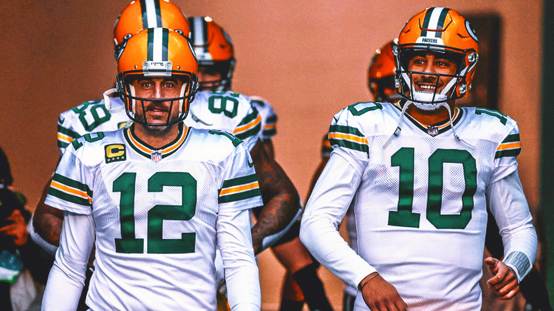 Packers Rave About Aaron Rodgers Ahead of Reunion: 'He Can Still Do Anything'