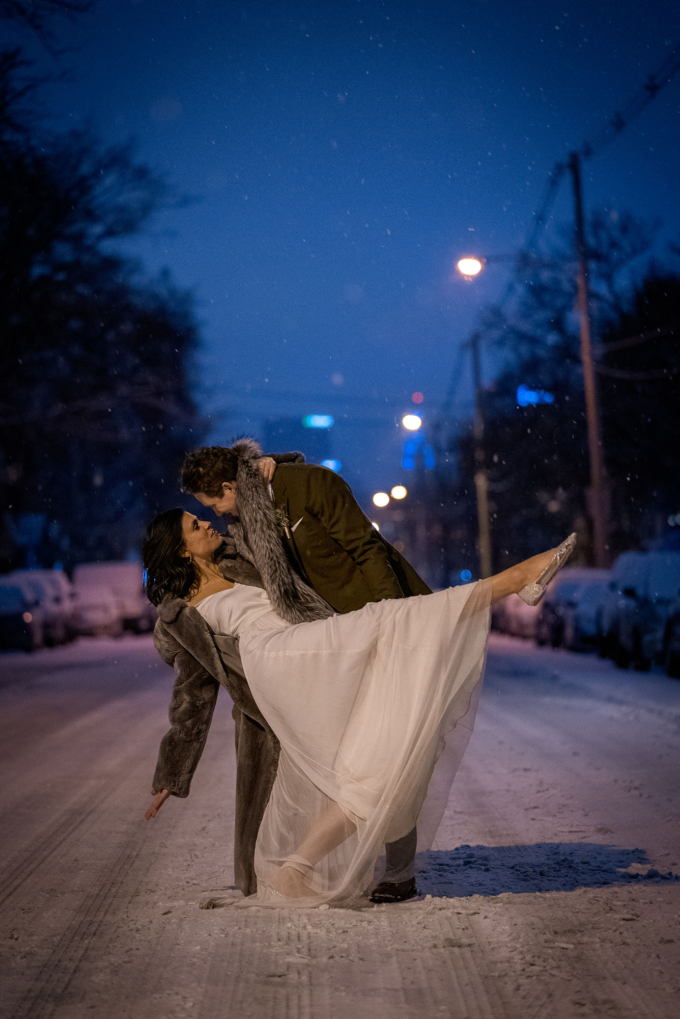 Ohio Police Searching for Suspect in Home Invasion Murders of Couple