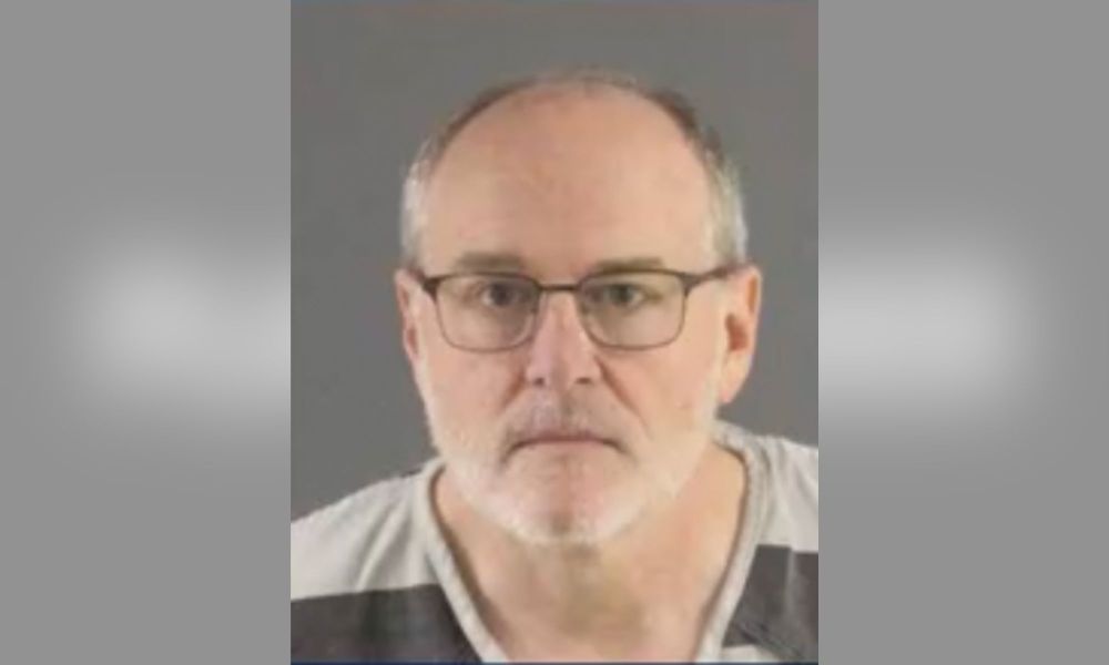 Teacher of the Year Arrested in Sex Sting After Trying to Meet With Teen