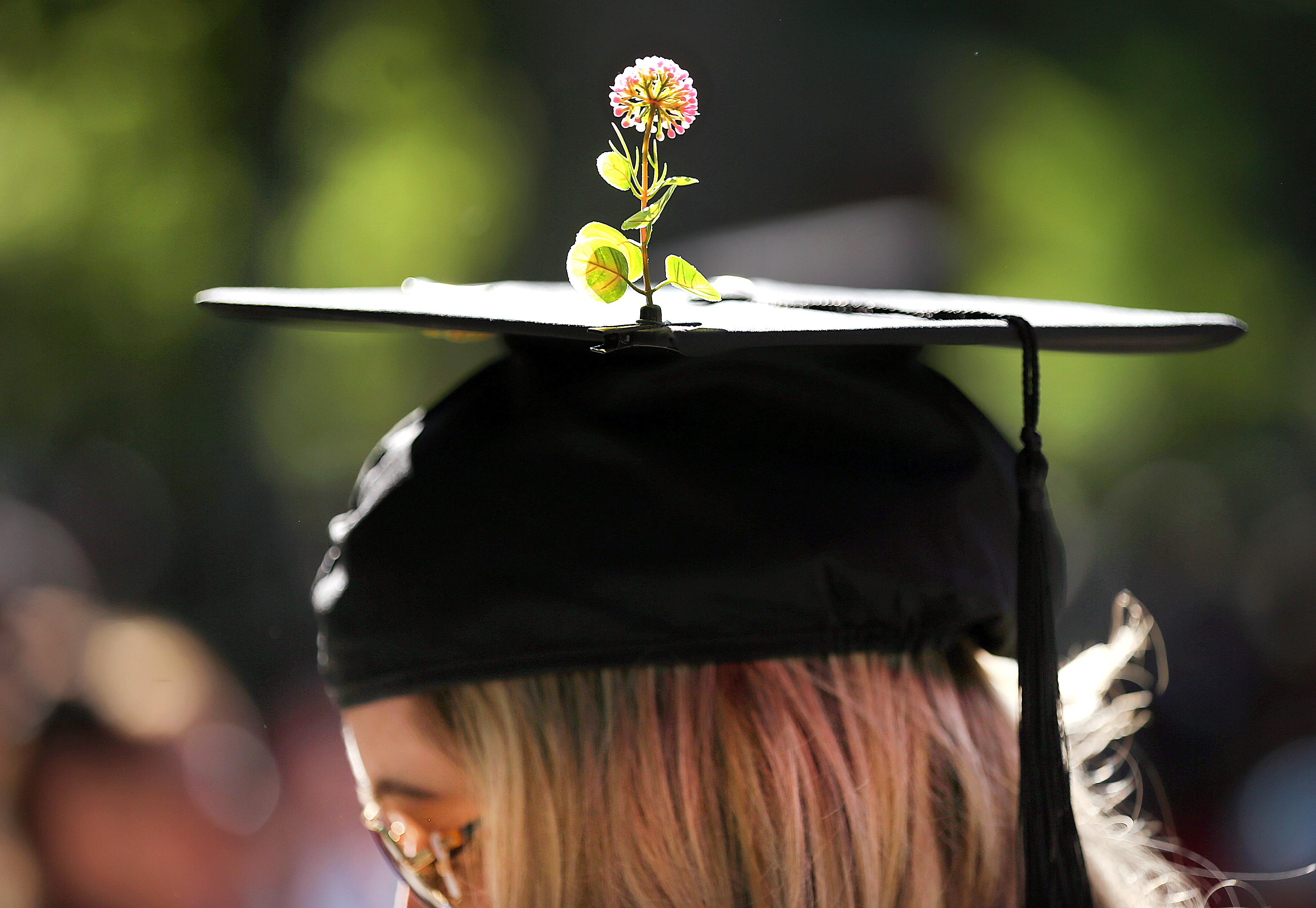 New college grads are doing better than the vibes suggest