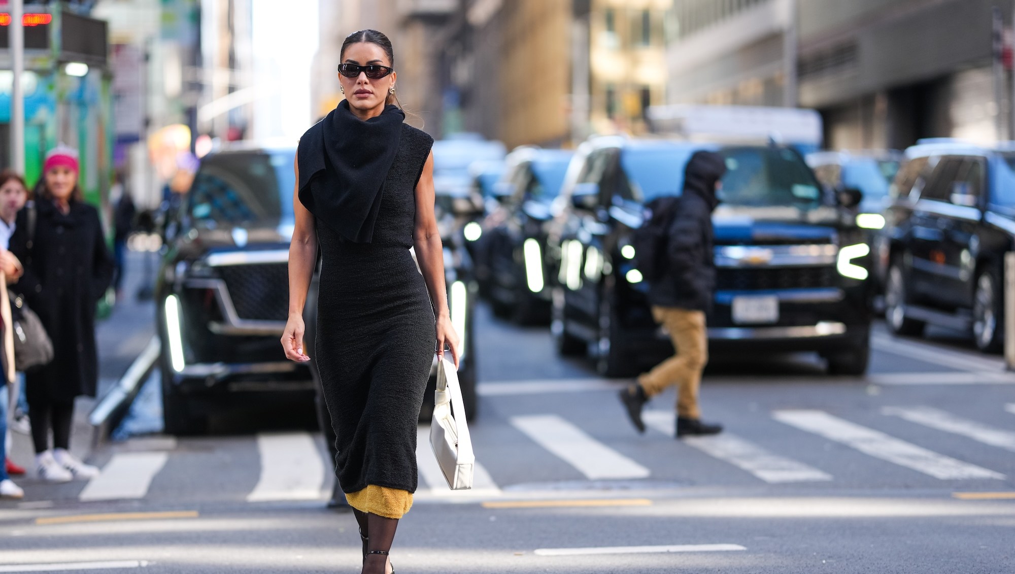 Expensive-Looking Fall Dresses That Slim Pear-Shaped Bodies