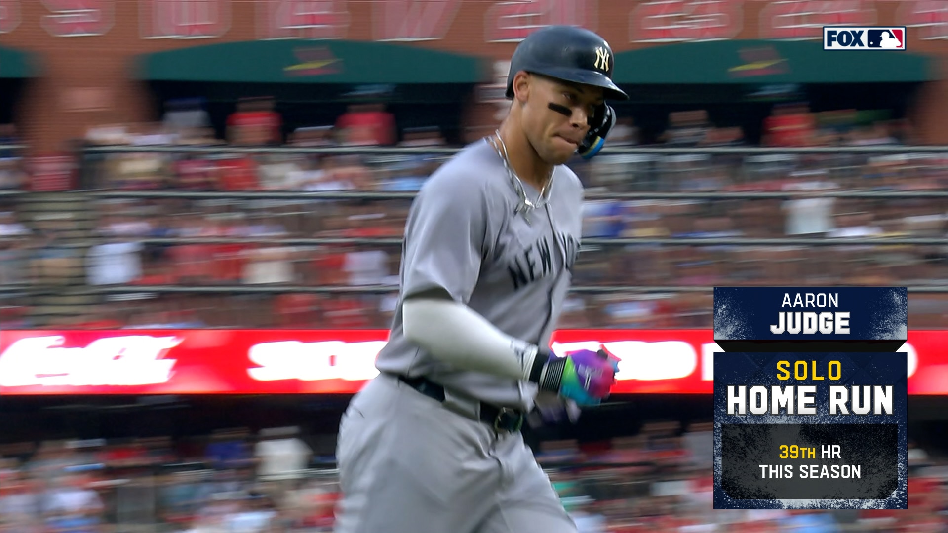 Aaron Judge mashes solo home run, trimming Yankees' deficit against Cardinals