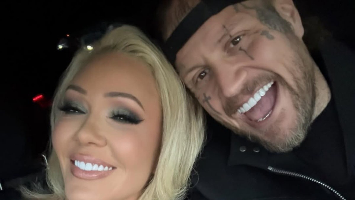 Jelly Roll and Bunnie Xo's Social Media Clues Before Split: A Timeline