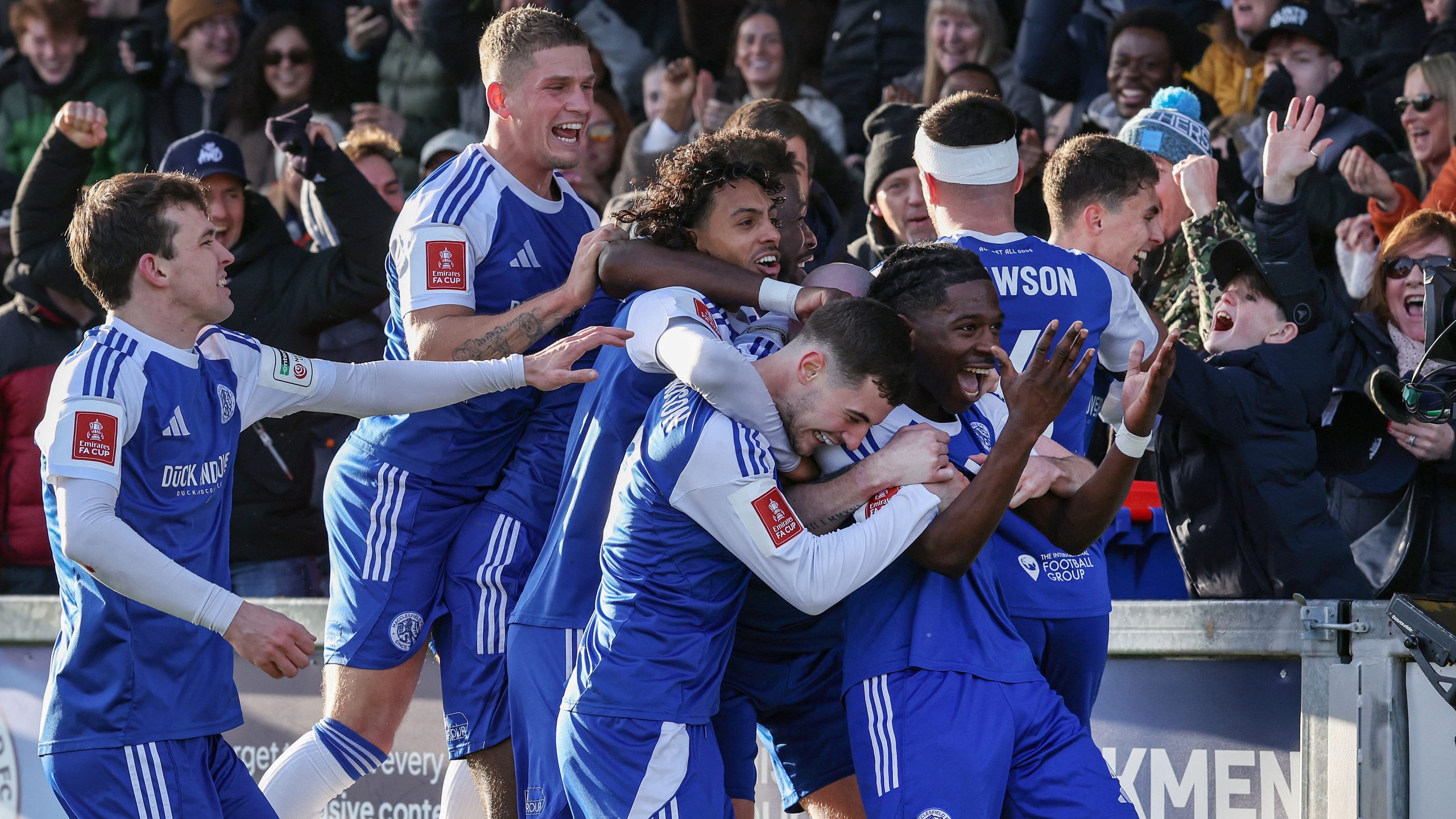 FA Cup Holders Crystal Palace Lose to 6th-Tier Macclesfield in All-Time Great Upset