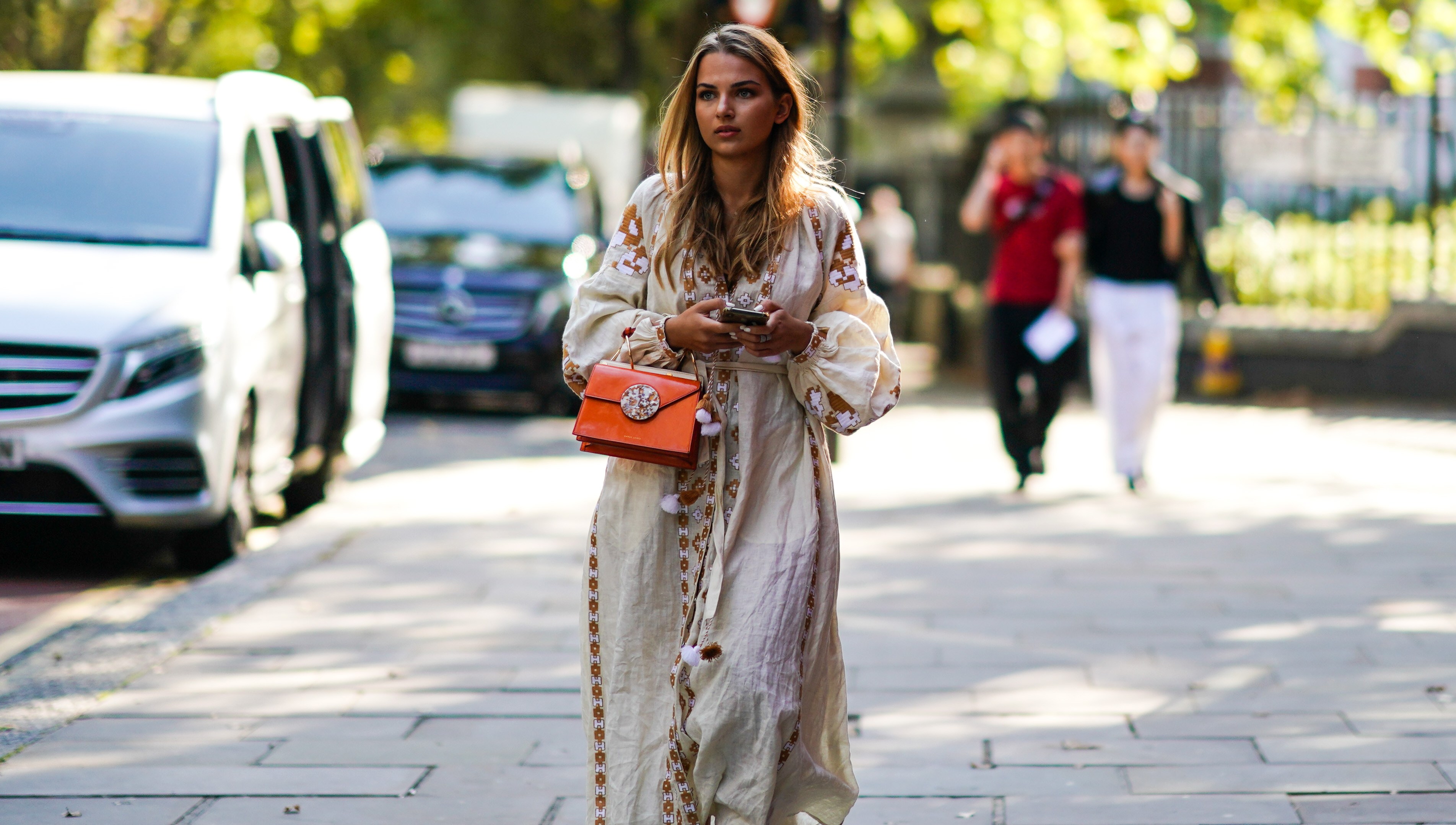 All the Amsterdam Cool Girls Wear These Laid-Back Summer Dress Styles