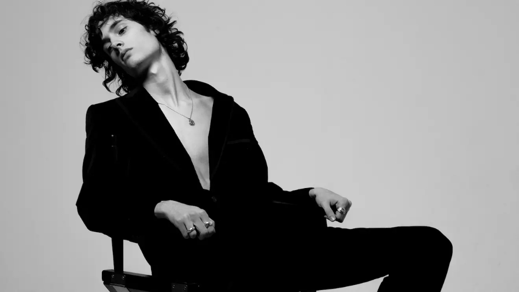 Sombr Has A ‘Really Awkward’ Phone Call With Benny Blanco On Stage While Trying To Reach Selena Gomez