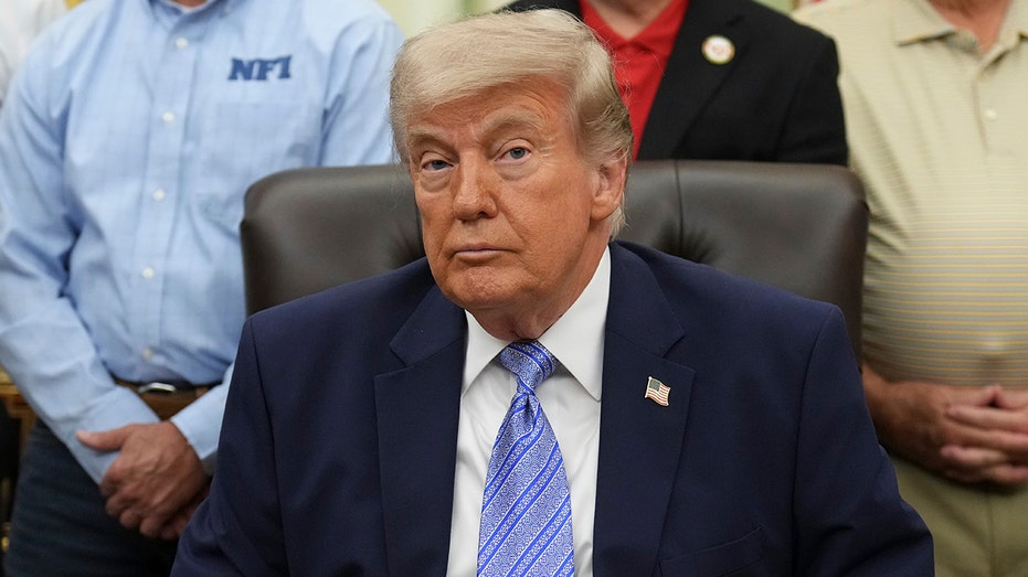 Trump flips script on left, maneuvers to use foreign influence law against them