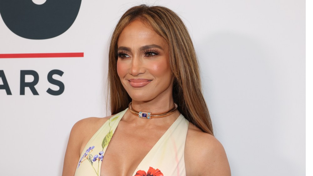 Jennifer Lopez's Gingham Dress Is Still Trending — Shop the $40 Version