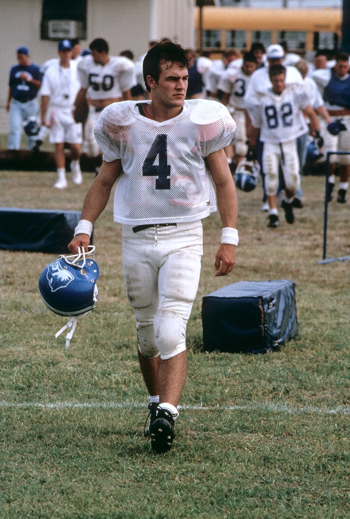 Fans Claim James Van Der Beek’s Merch Store Didn't Offer Refund for Signed Item