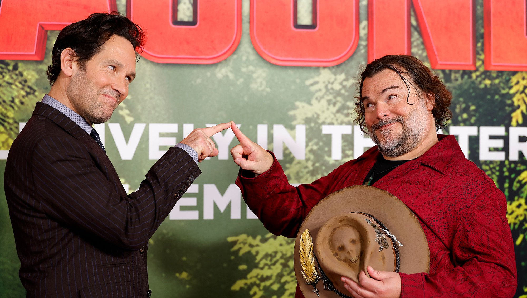 Paul Rudd, Amy Robach, Brittany Mahomes and More!