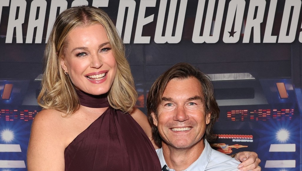Jerry O'Connell Jokes Wife Rebecca Romijn Only Touches Him When High