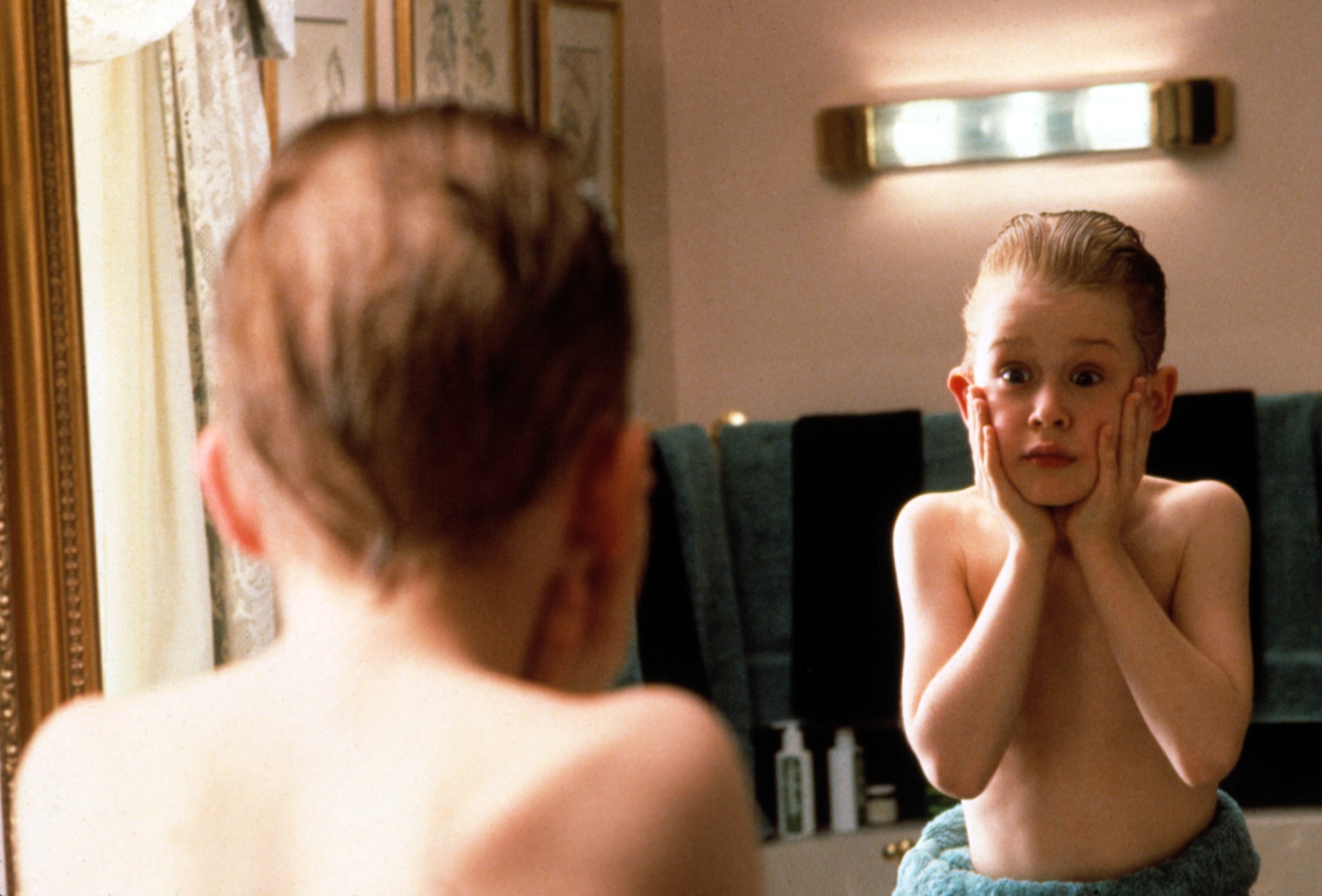 Macaulay Culkin’s ‘Home Alone’ Turns 35: Look Back at the Holiday Classic